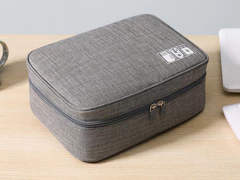 Säilytyslaukku kaapeleille ja varavirtalähteelle - suuri