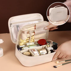 Voyage Essentials - vedenpitävä toilettilaukku